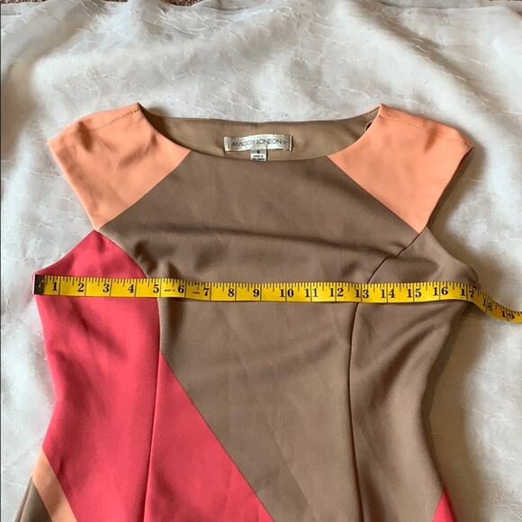 Maggy London asymmetrical colorblock sheath dress, 6 - Picture 3 of 7